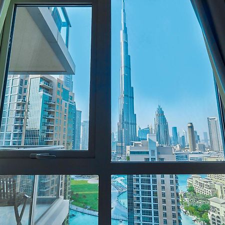 Burj Khalifa Front View & Fountain View Island Paradise 2Br Luxury Apartment Burj Residences Golden Homes ドバイ エクステリア 写真