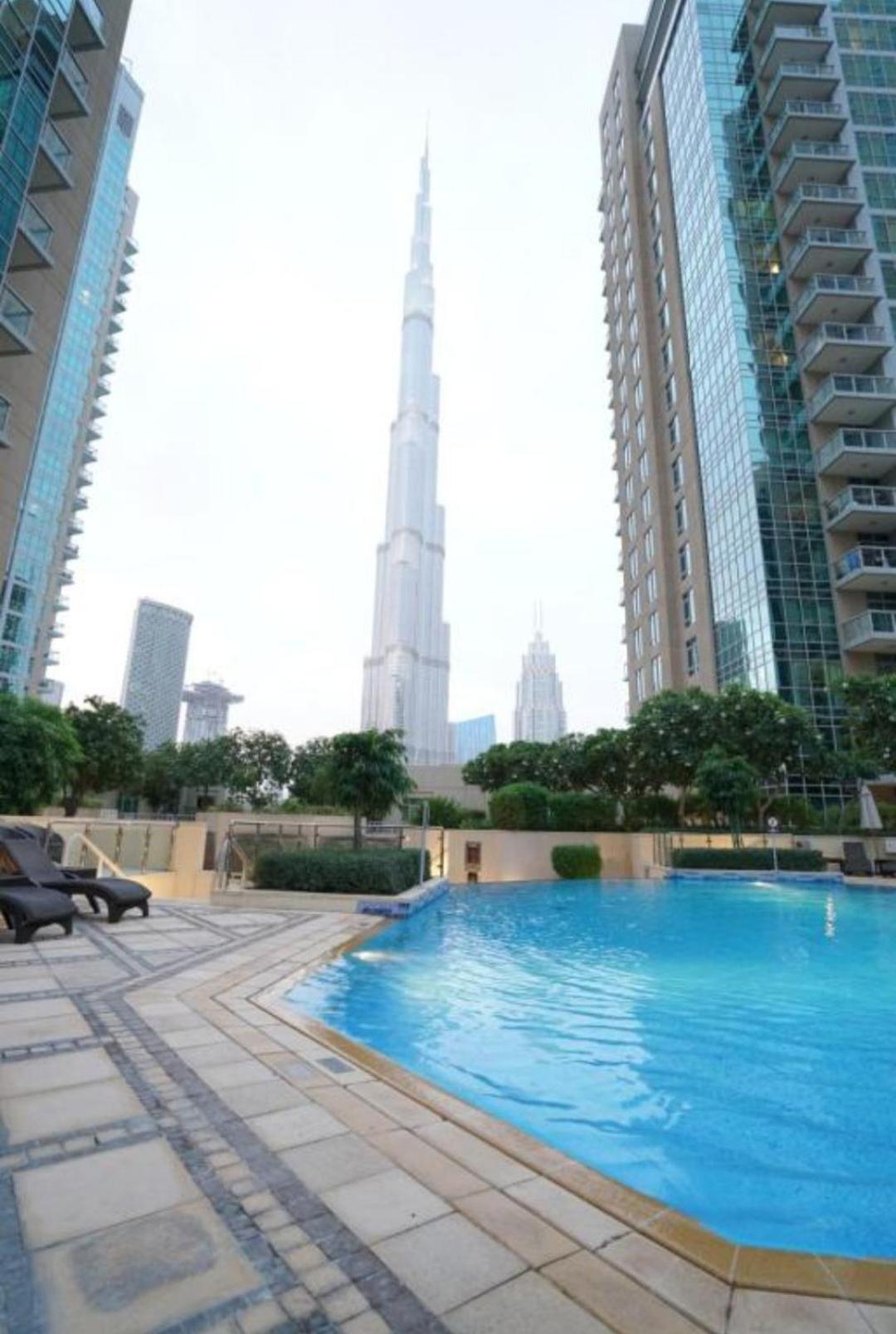 Burj Khalifa Front View & Fountain View Island Paradise 2Br Luxury Apartment Burj Residences Golden Homes ドバイ エクステリア 写真